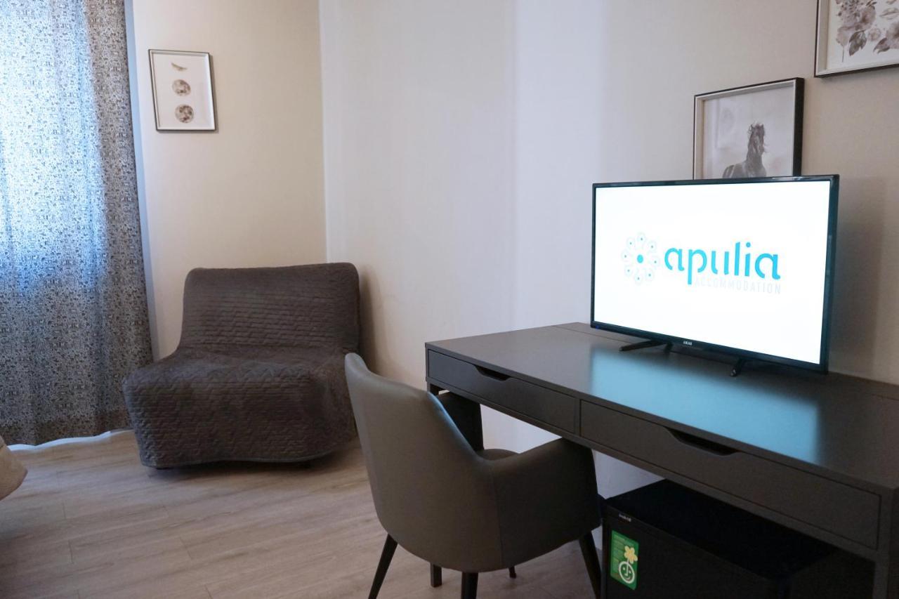 Re Di Smirne By Apulia Accommodation Bari Exteriör bild