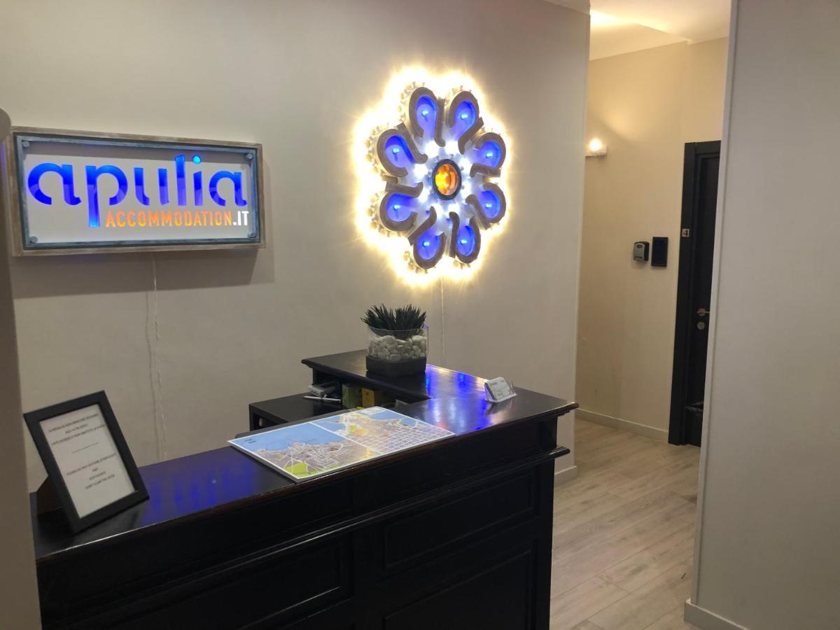 Re Di Smirne By Apulia Accommodation Bari Exteriör bild